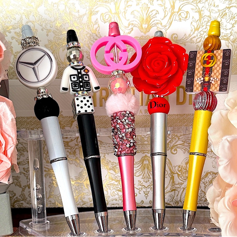 One New Stylish Decorative Custom Pen
